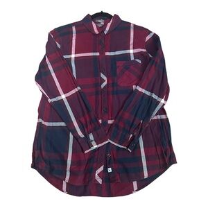 Eddie Bauer Men's‎ Burgundy and Blue Plaid Button Down Shirt. size M